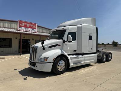Peterbilt 579 Sleeper Semi Truck - 76" Mid Roof Sleeper, Paccar 456HP, 10 Speed Amt