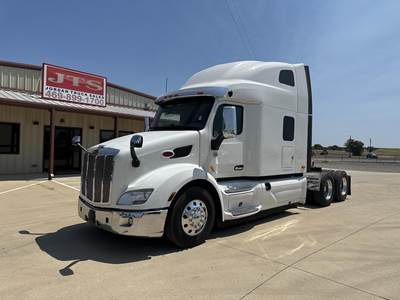 Peterbilt 579 Sleeper Semi Truck - 72" Raised Roof Sleeper, Paccar 455HP, 12 Speed Endurant Amt