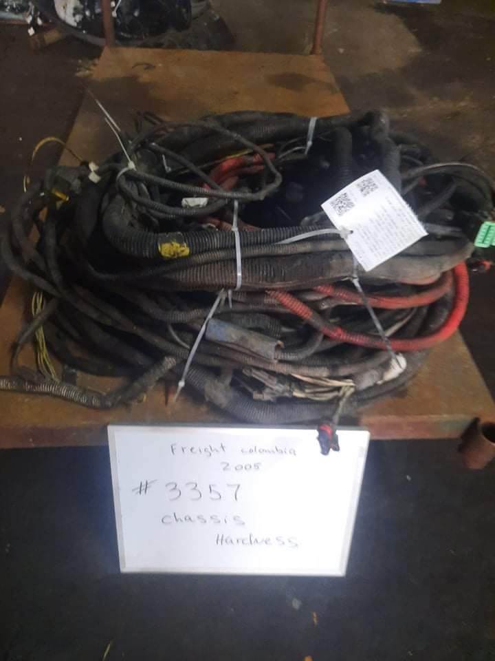 2005 Freightliner Columbia 120 Cab Wiring Harness For Sale Montréal