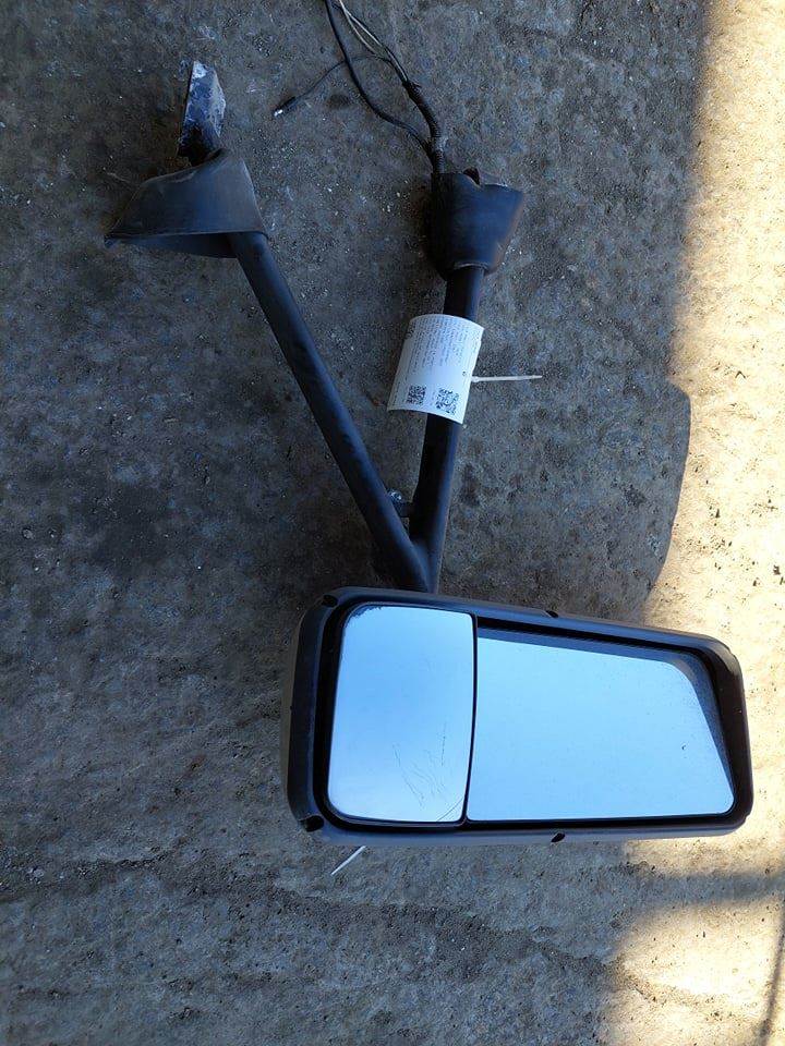 2007 Kenworth T600 Mirror For Sale Montréal, QC, Canada 6508