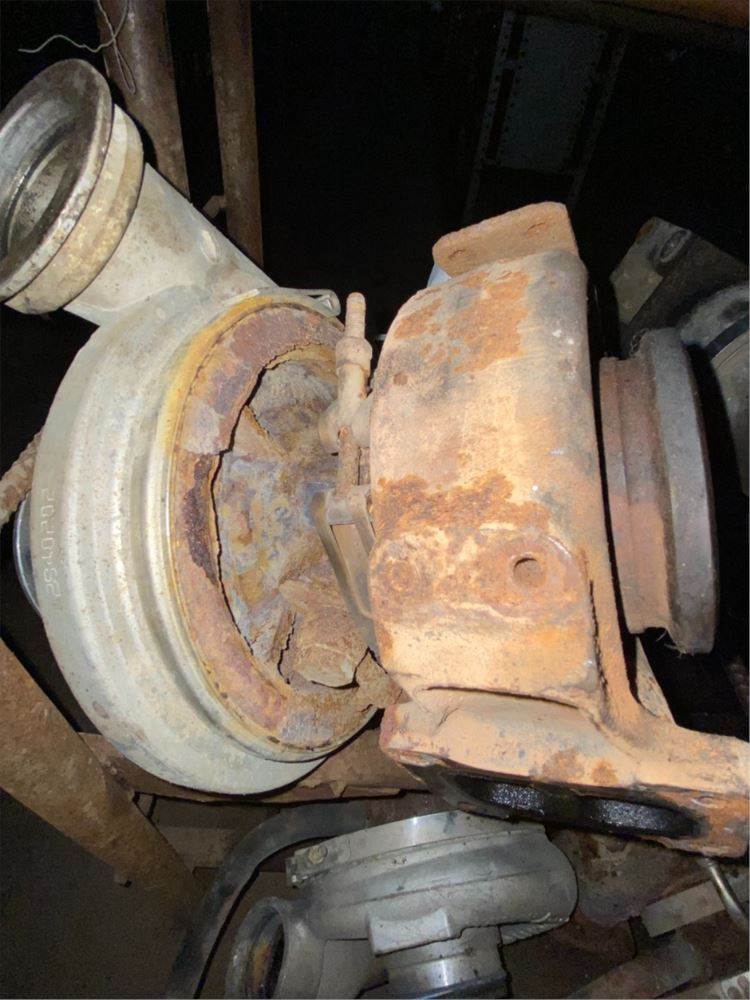 Mitsubishi 3.0L Turbocharger / Supercharger for a 2012 Mitsubishi FEC92S For Sale Montréal, QC