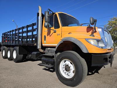 International WorkStar 7600 Tri Axle Cab & Chassis Truck - Cummins, 370HP, 6 Speed Allison Rds Automatic