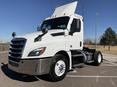Freightliner Cascadia 126 Single Axle Day Cab Truck - Detroit 450HP, 12 Speed Dt12 Amt