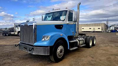 Freightliner Coronado 122 SD Day Cab Truck - Cummins 485HP, Amt