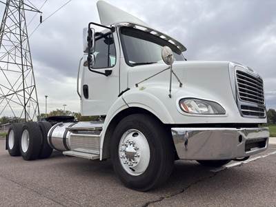 Freightliner M2 112 Day Cab Truck - Detroit 450HP, 6 Speed Allison Rds Automatic