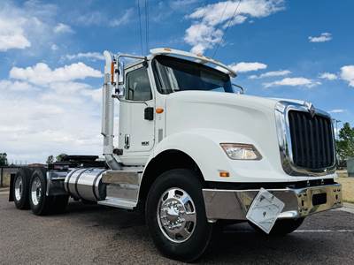 International HX Day Cab Truck - Cummins 450HP, 10 Speed Manual