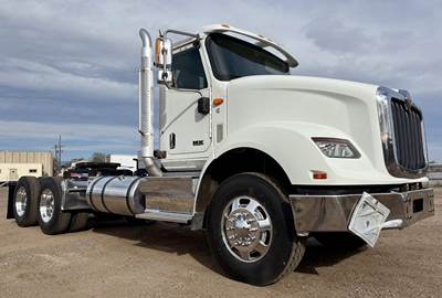 International HX Day Cab Truck - Cummins 450HP, 10 Speed Manual