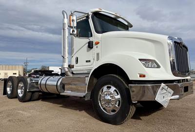 International HX Day Cab Truck - Cummins 450HP, 10 Speed Manual