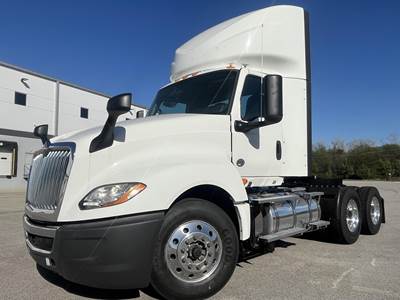 International LT Day Cab Truck - Cummins 400HP, 12 Speed Autoshift Automatic