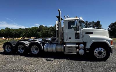 Mack Pinnacle CHU613 Tri Axle Day Cab Truck - MP8 505HP, 18 Speed Manual