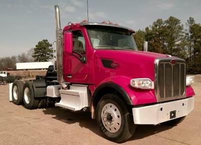 Peterbilt 567 Day Cab Truck - Cummins 450HP, 10 Speed Manual