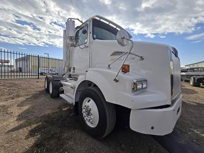 Western Star 4900 Day Cab Truck - Detroit 450HP, 6 Speed Allison Rds Automatic