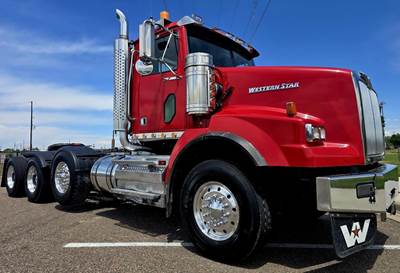 Western Star 4900 Tri Axle Day Cab Truck - Cummins 550HP, 18 Speed Manual