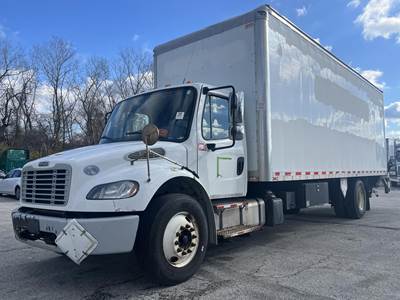 Freightliner M2 106 26 ft Box Truck - 240HP, 6 Speed Allison Hs Automatic, Roll up Door, Liftgate
