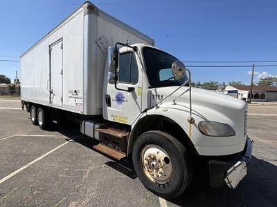 Freightliner M2 106 26 ft Box Truck - 270HP, 6 Speed Allison Hs Automatic, Roll up Door, Liftgate