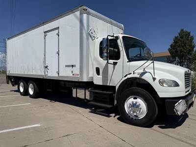 Freightliner M2 106 26 ft Box Truck - 270HP, 6 Speed Allison Hs Automatic, Roll up Door, Liftgate