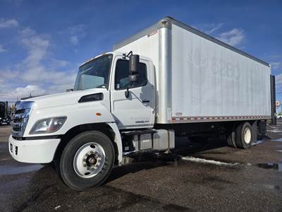 Hino 268A 24 ft Box Truck - 230HP, 6 Speed Automatic, Roll up Door, Liftgate