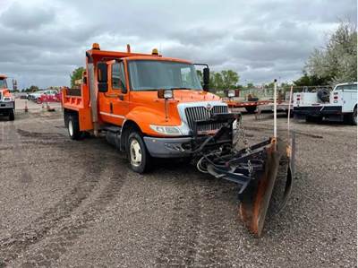 International DuraStar 4300 Single Axle Dump Truck - 6 Speed Allison Rds Automatic