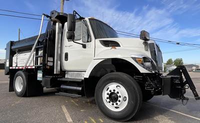 International DuraStar 4400 Single Axle Dump Truck - DT466 270HP, 6 Speed Allison Rds Automatic