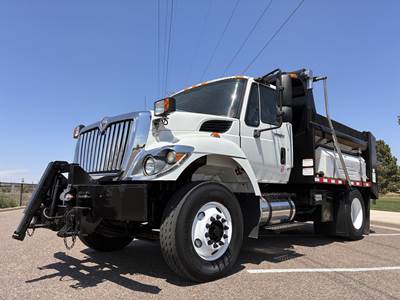 International DuraStar 4400 Single Axle Dump Truck - DT466 270HP, 6 Speed Allison Rds Automatic