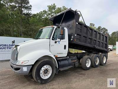International TranStar 8600 Dump Truck