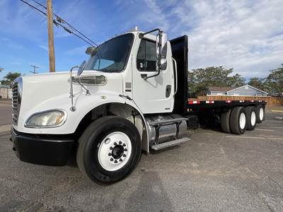 Freightliner M2 112 Tri Axle Flatbed Truck - 450HP, 10 Speed Manual