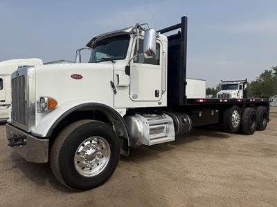 Peterbilt 365 Tri Axle 24.5 ft Flatbed Truck - 425HP, 10 Speed Manual