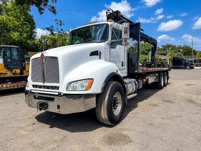 Kenworth T400 Tandem Axle Hooklift Truck - Paccar, 370HP, 6 Speed Allison Rds Automatic
