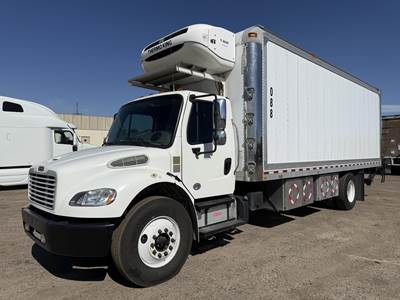 Freightliner M2 106 24 ft Refrigerated Truck - 260HP, 6 Speed Automatic, Thermo King, Liftgate