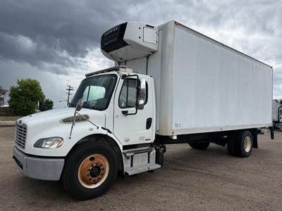 Freightliner M2 106 Refrigerated Truck - Carrier