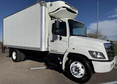 Hino L6 18 ft Refrigerated Truck - 220HP, 6 Speed Automatic, Thermo King