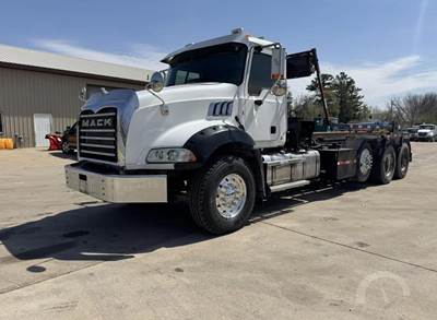 Mack Granite GU813 Tri Axle Roll Off Truck - MP7, 410HP, 6 Speed Allison Rds Automatic