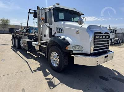 Mack Granite GU813 Tri Axle Roll Off Truck - MP7, 410HP, 6 Speed Allison Rds Automatic