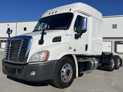 Freightliner Cascadia 113 Sleeper Semi Truck - 60" Mid Roof Sleeper, Detroit, 12 Speed Dt12 Automatic