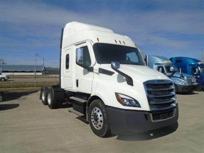 Freightliner Cascadia 116 Sleeper Semi Truck - 48" Mid Roof Sleeper, Detroit 450HP, 12 Speed Autoshift Automatic