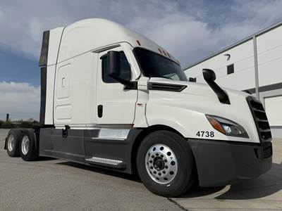 Freightliner Cascadia 126 Sleeper Semi Truck - 76" Raised Roof Sleeper, Detroit 455HP, 12 Speed Dt12 Automatic