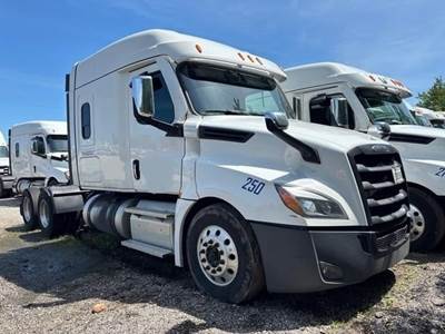 Freightliner Cascadia 126 Sleeper Semi Truck - 72" Mid Roof Sleeper, Detroit 475HP, 12 Speed Dt12 Automatic