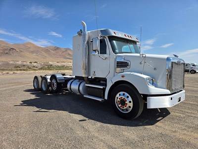 Freightliner Coronado 122 SD Tri Axle Sleeper Semi Truck - 48" Mid Roof Sleeper, Detroit 505HP, 13 Speed Amt