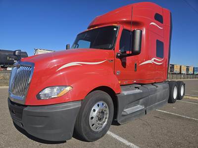 International LT Sleeper Semi Truck - Raised Roof Sleeper, Cummins 450HP, 12 Speed Automatic