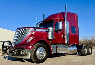 International LoneStar Sleeper Semi Truck - 73" Raised Roof Sleeper, Cummins 450HP, 12 Speed Endurant Automatic