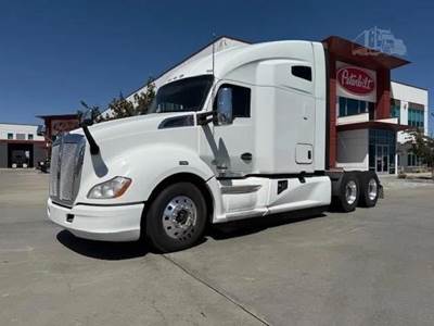 Kenworth T680 Sleeper Semi Truck - 76" Raised Roof Sleeper, Cummins 400HP, 12 Speed Endurant Automatic