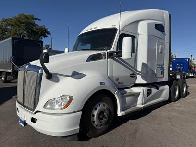 Kenworth T680 Sleeper Semi Truck - 76" Raised Roof Sleeper, Cummins 400HP, 12 Speed Endurant Automatic