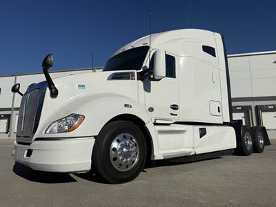 Kenworth T680 Sleeper Semi Truck - 73" Raised Roof Sleeper, Paccar 455HP, 12 Speed Autoshift Amt