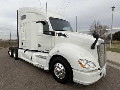 Kenworth T680 Sleeper Semi Truck - 76" Raised Roof Sleeper, Cummins 400HP, 12 Speed Endurant Automatic