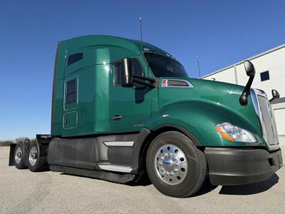 Kenworth T680 Sleeper Semi Truck - 76" Raised Roof Sleeper, Paccar 455HP, 12 Speed Endurant Automatic