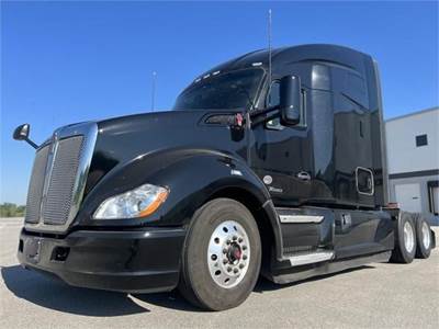 Kenworth T680 Sleeper Semi Truck - 76" Raised Roof Sleeper, Cummins 450HP, 12 Speed Endurant Automatic