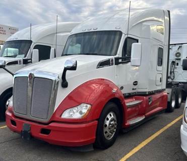 Kenworth T680 Sleeper Semi Truck - 76" Raised Roof Sleeper, Paccar 455HP, 12 Speed Endurant Automatic