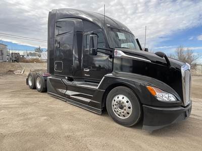 Kenworth T680 Sleeper Semi Truck - 76" Raised Roof Sleeper, Cummins 450HP, 12 Speed Endurant Automatic