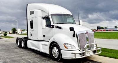 Kenworth T680 Sleeper Semi Truck - 76" Raised Roof Sleeper, Paccar 455HP, 12 Speed Endurant Automatic