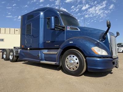 Kenworth T680 Sleeper Semi Truck - 76" Mid Roof Sleeper, Cummins 450HP, 12 Speed Automatic